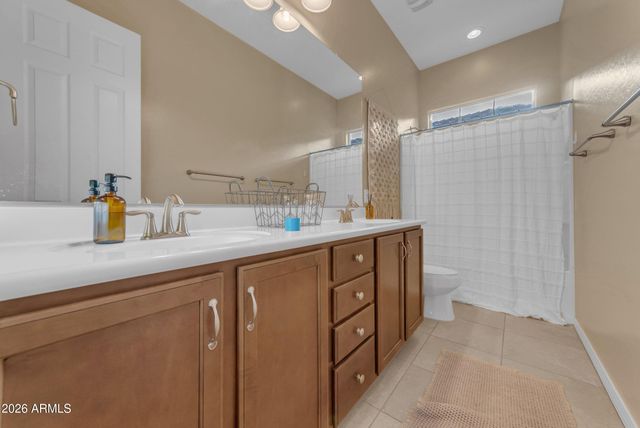 11115 E TARRAGON Avenue, Mesa, AZ 85212