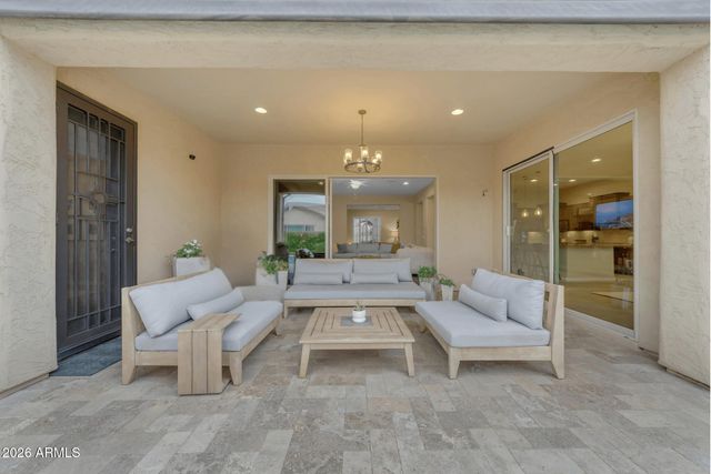 11115 E TARRAGON Avenue, Mesa, AZ 85212