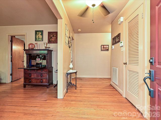 720 Aintree Road, Charlotte, NC 28215
