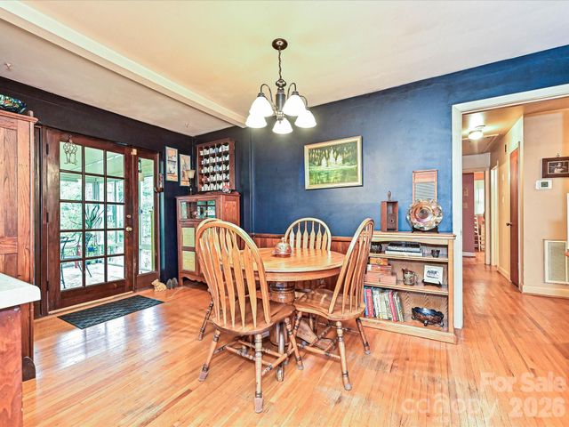 720 Aintree Road, Charlotte, NC 28215