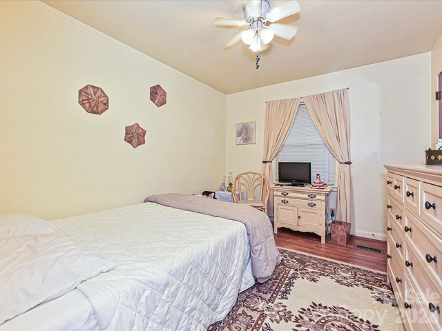 720 Aintree Road, Charlotte, NC 28215