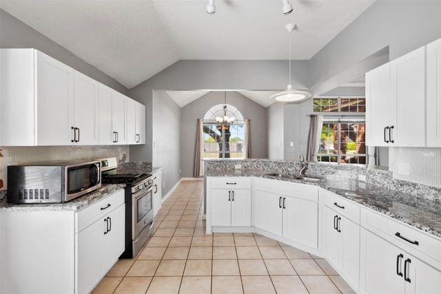 201 Brian Way, Red Oak, TX 75154