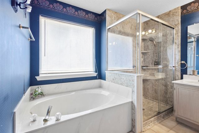 201 Brian Way, Red Oak, TX 75154