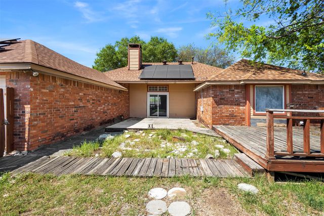 201 Brian Way, Red Oak, TX 75154