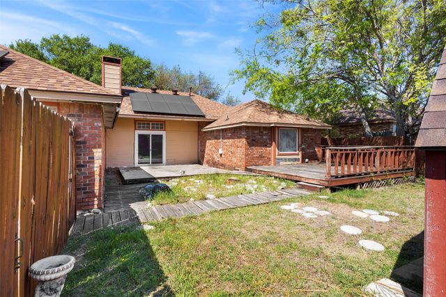 201 Brian Way, Red Oak, TX 75154