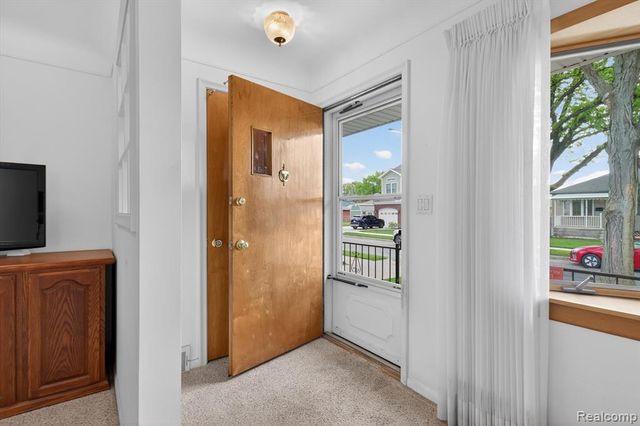 848 7th Street, Wyandotte, MI 48192