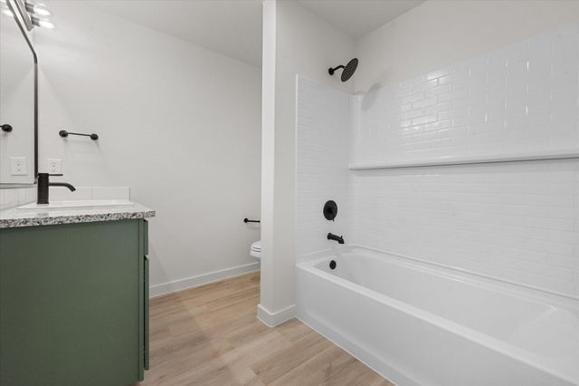 2412 Aberdeen Avenue, Wolfforth, TX 79382