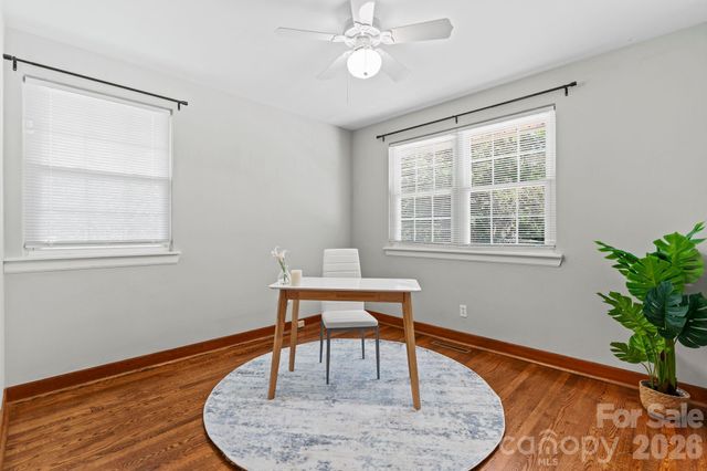 107 Appledore Avenue, Hendersonville, NC 28739