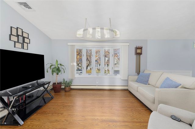 34 Silverwood Lane, West Warwick, RI 02893