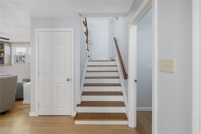 34 Silverwood Lane, West Warwick, RI 02893