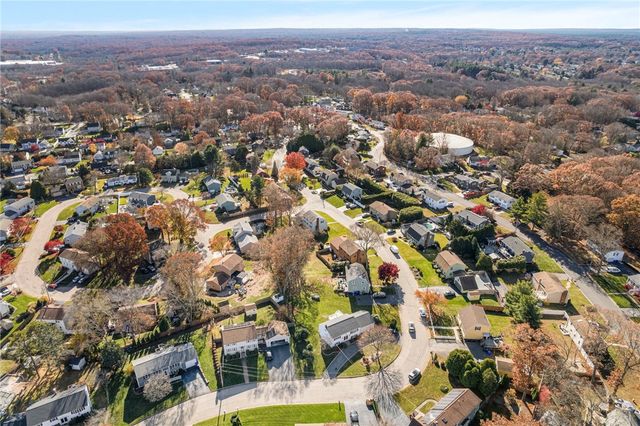 34 Silverwood Lane, West Warwick, RI 02893