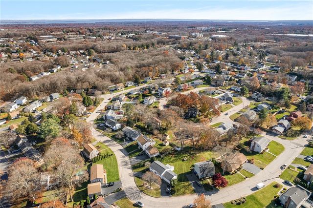 34 Silverwood Lane, West Warwick, RI 02893