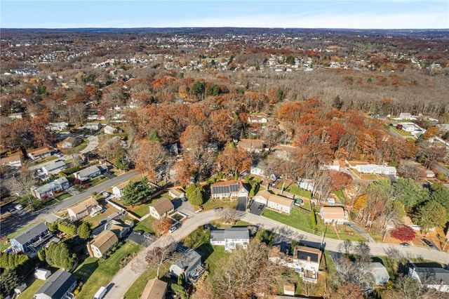 34 Silverwood Lane, West Warwick, RI 02893