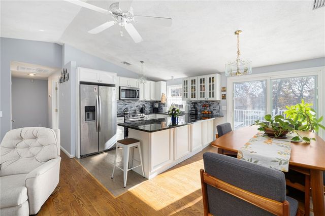 34 Silverwood Lane, West Warwick, RI 02893