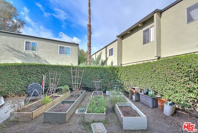 4822 Hollow Corner Road 177, Culver City, CA 90230