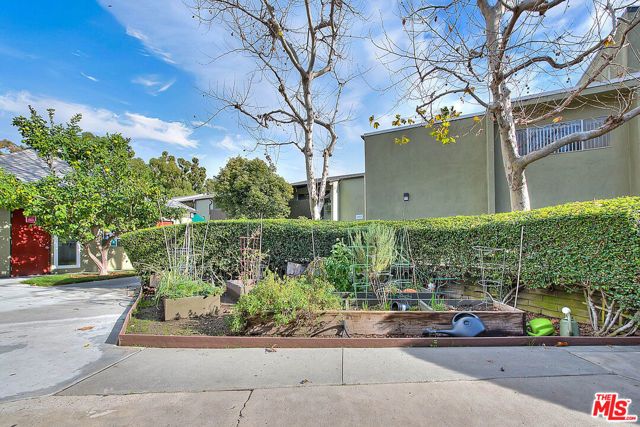 4822 Hollow Corner Road 177, Culver City, CA 90230