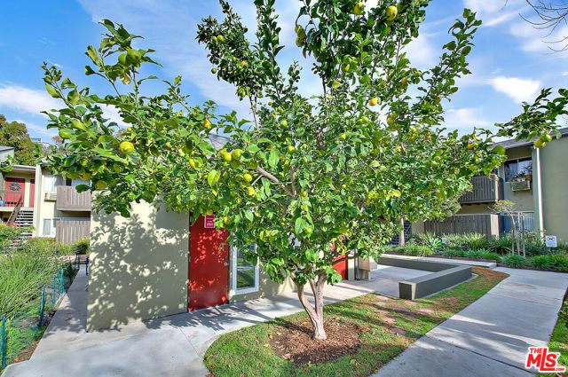 4822 Hollow Corner Road 177, Culver City, CA 90230