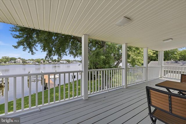 8612 SANDY PLAINS RD, Dundalk, MD 21222