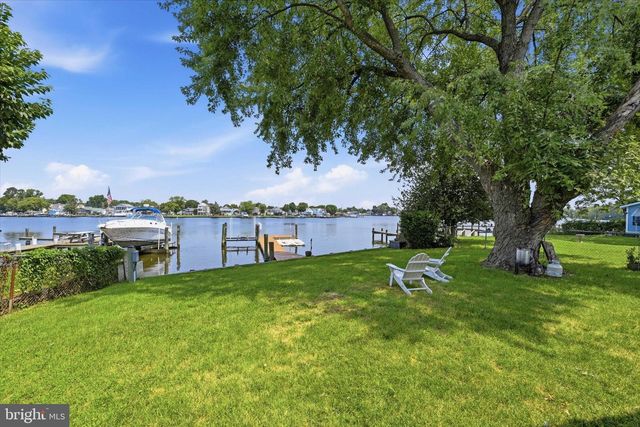 8612 SANDY PLAINS RD, Dundalk, MD 21222