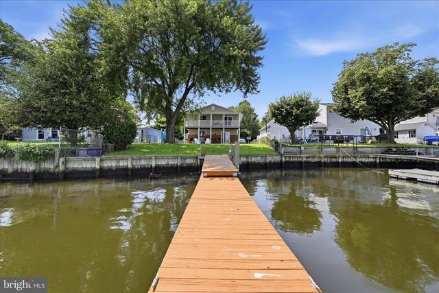 8612 SANDY PLAINS RD, Dundalk, MD 21222