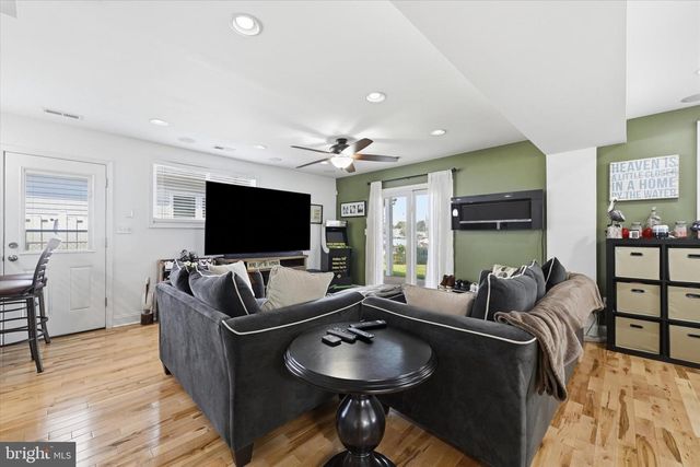 8612 SANDY PLAINS RD, Dundalk, MD 21222
