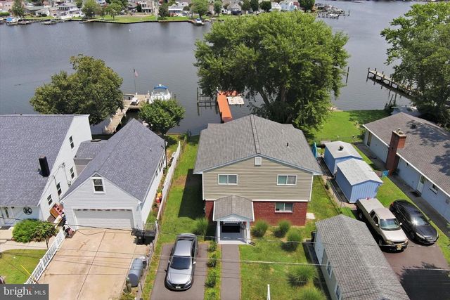 8612 SANDY PLAINS RD, Dundalk, MD 21222