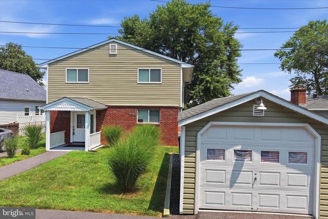 8612 SANDY PLAINS RD, Dundalk, MD 21222