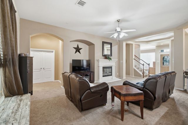 8100 Yucatan Court, Arlington, TX 76002