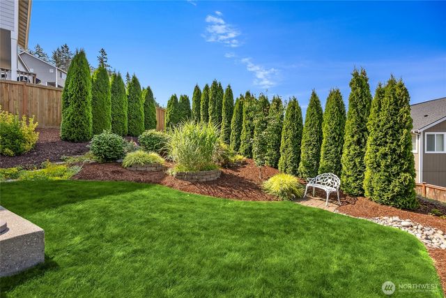 742 Freedom Court SE, Port Orchard, WA 98366