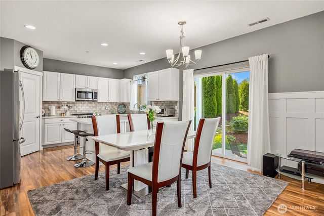 742 Freedom Court SE, Port Orchard, WA 98366