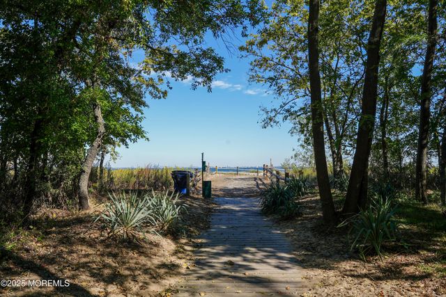 37 Golden Eye Lane, Port Monmouth, NJ 07758