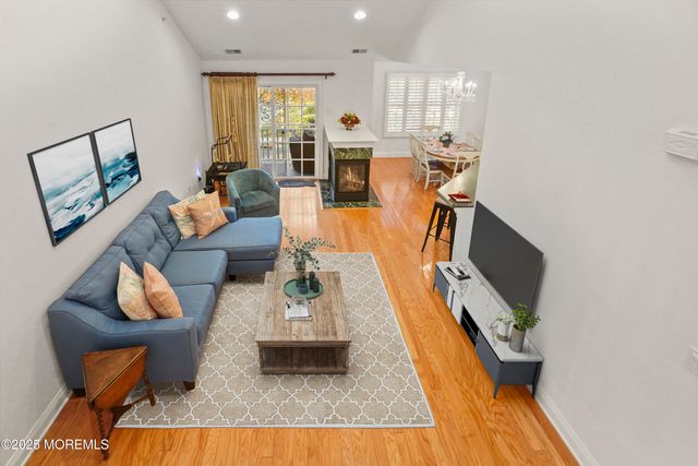 37 Golden Eye Lane, Port Monmouth, NJ 07758