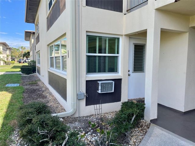 4754 MARINE PARKWAY 105, New Port Richey, FL 34652