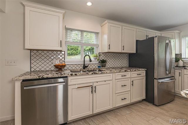12380 Harundale Court, St Louis, MO 63146