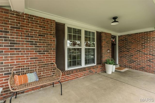 12380 Harundale Court, St Louis, MO 63146