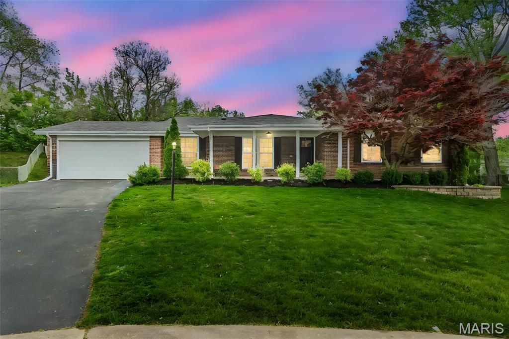 12380 Harundale Court, St Louis, MO 63146