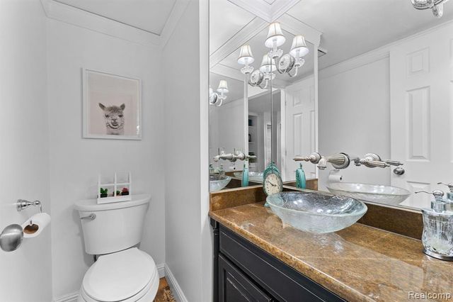 299 Wind Way Drive, Walled Lake, MI 48390