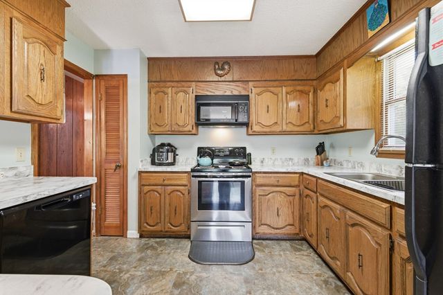 273 Cox Lane, Hayesville, NC 28904