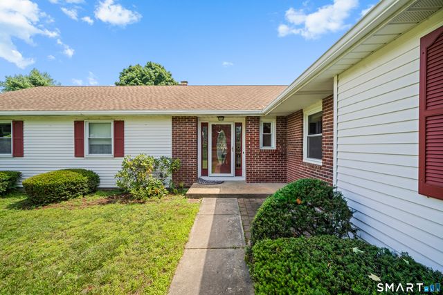 17 Pinney Road, Somers, CT 06071