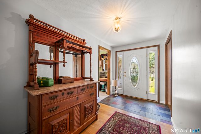 17 Pinney Road, Somers, CT 06071