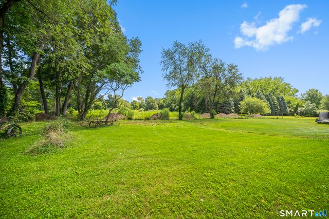 17 Pinney Road, Somers, CT 06071
