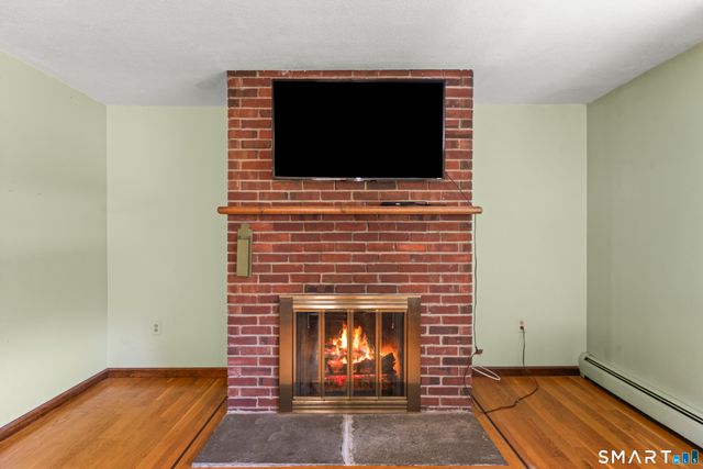 17 Pinney Road, Somers, CT 06071