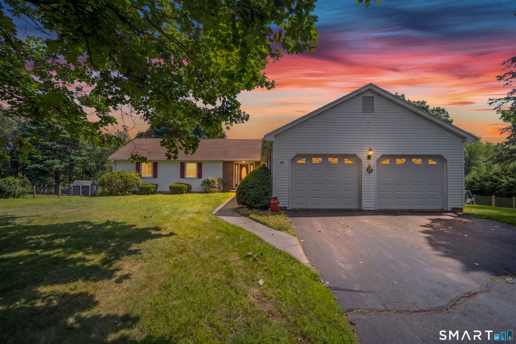 17 Pinney Road, Somers, CT 06071