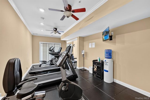 2202 Views Way, Pomona, NY 10970