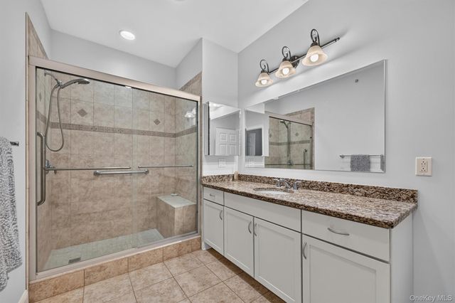 2202 Views Way, Pomona, NY 10970