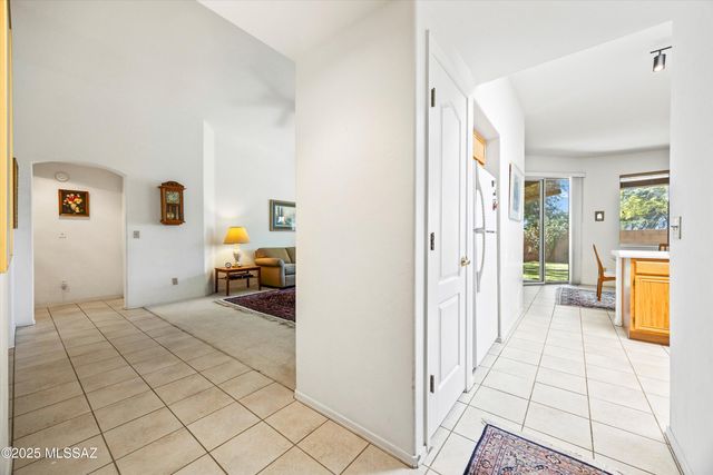 11901 N Labyrinth Drive, Oro Valley, AZ 85737