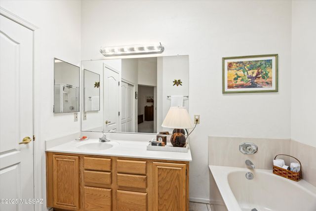 11901 N Labyrinth Drive, Oro Valley, AZ 85737