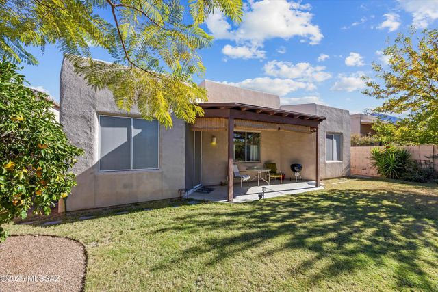 11901 N Labyrinth Drive, Oro Valley, AZ 85737