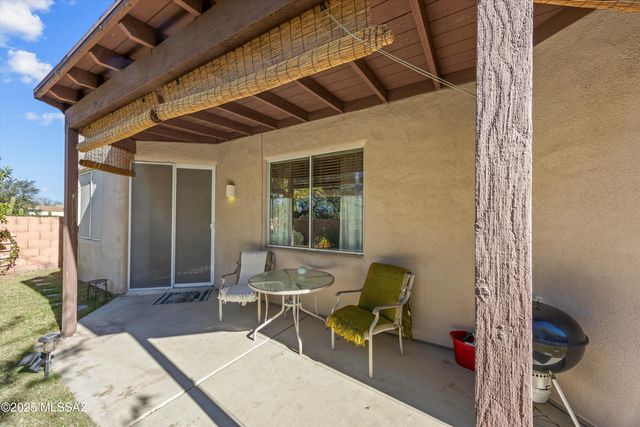 11901 N Labyrinth Drive, Oro Valley, AZ 85737