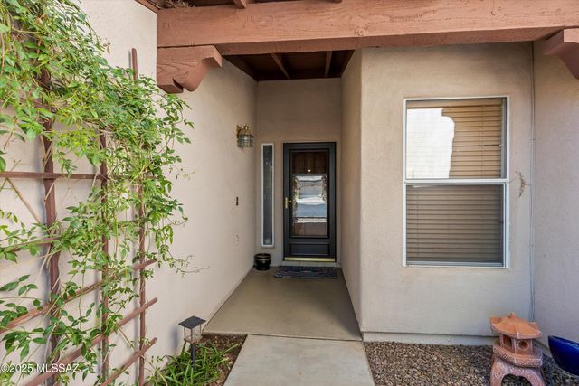 11901 N Labyrinth Drive, Oro Valley, AZ 85737